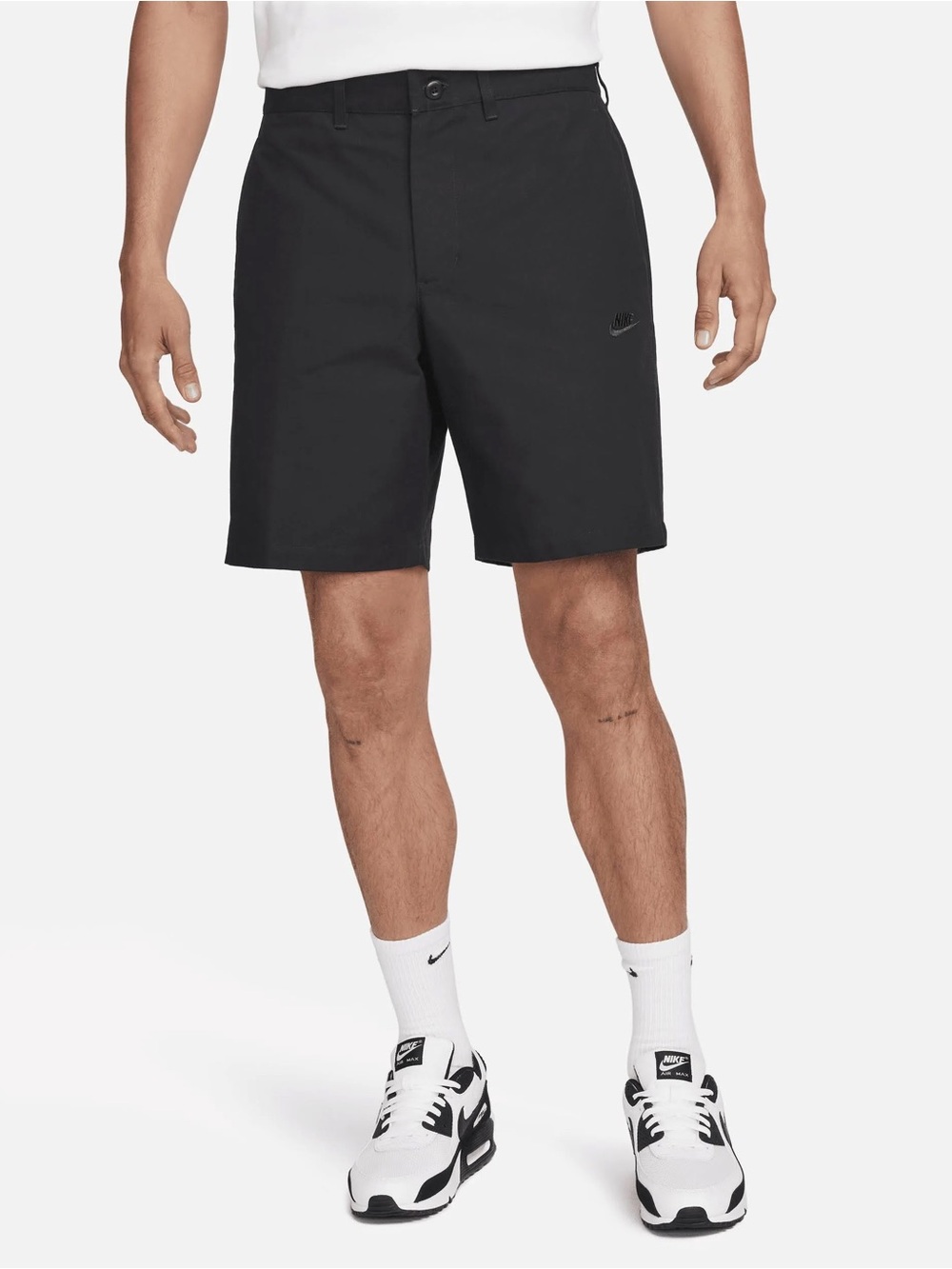 Nike Men’s Club Chino Black Flat-Front Athletic Shorts medium 32